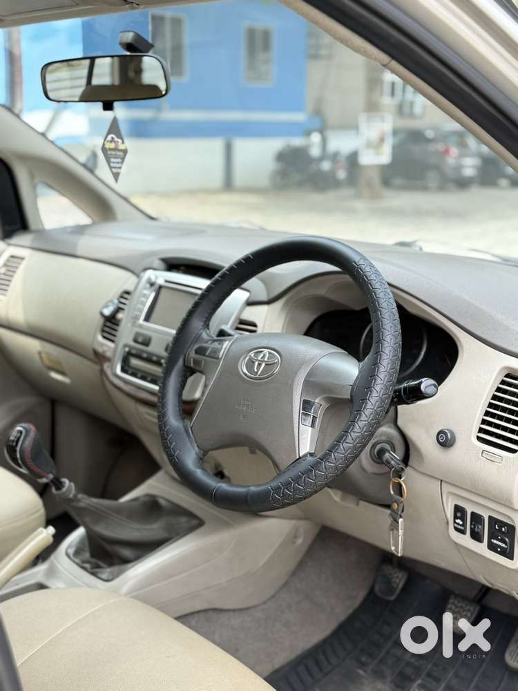 Toyota Innova 2.5 Vx 7 Str, 2012, Diesel