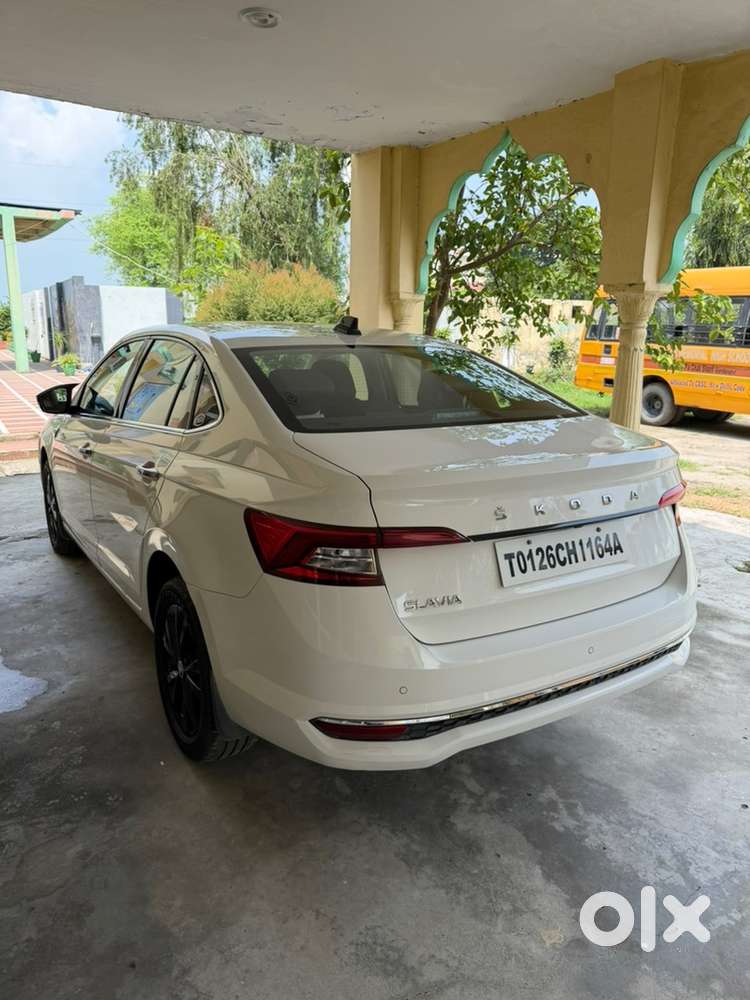 Skoda Slavia Petrol Manual 2024