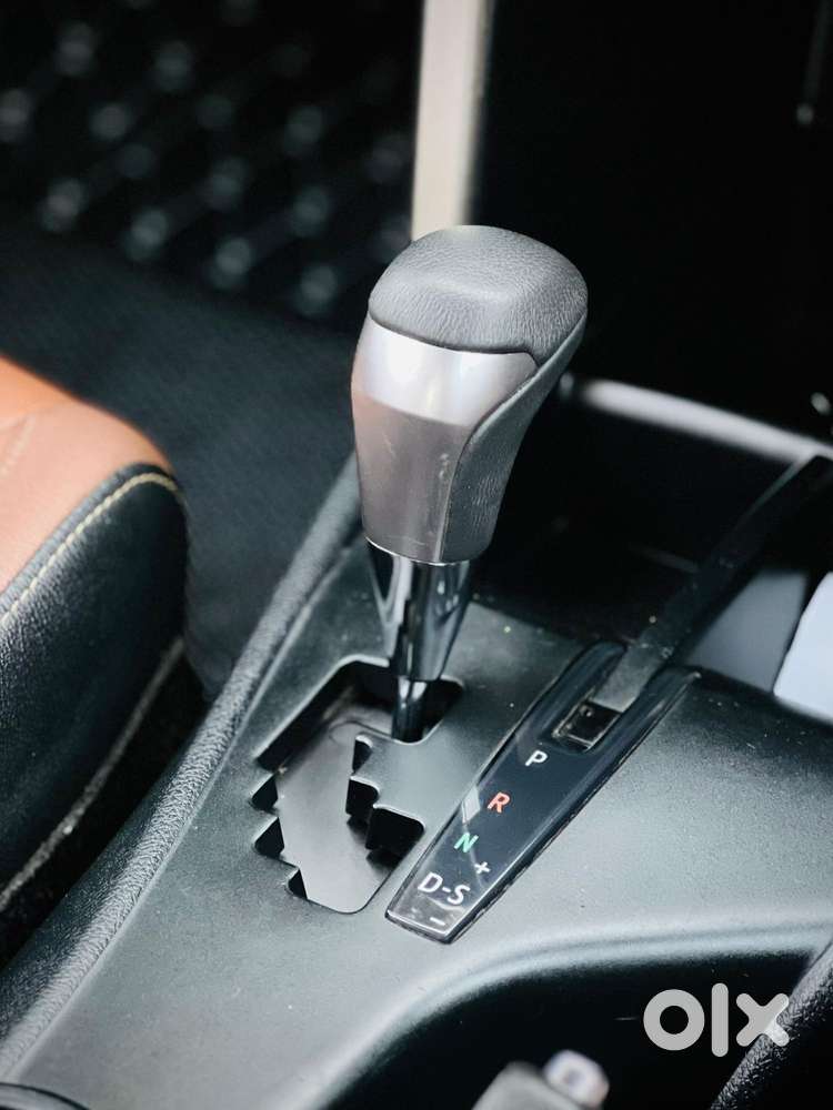 Toyota Innova Crysta 2.8z Automatic, 2018, Diesel