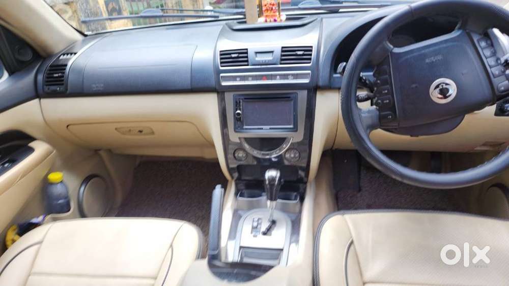Mahindra Rexton, 2015, Diesel