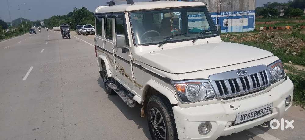 Mahindra Bolero Slx 2014 2027 जुलाई तक Insurence 1 Ownar गाड़ी में कोई