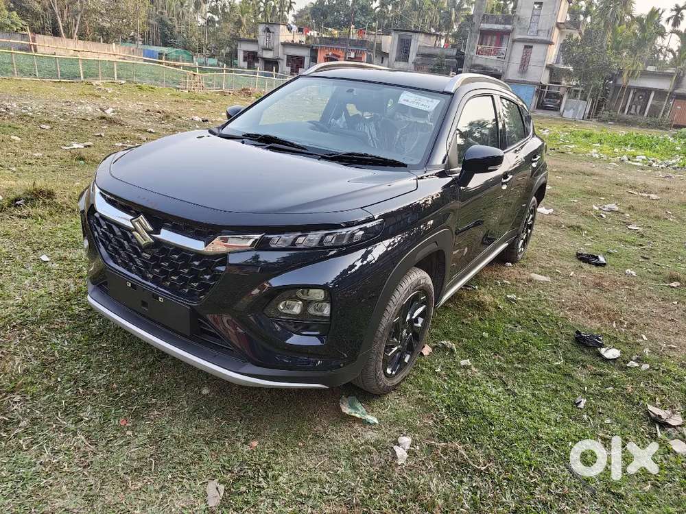 Maruti Suzuki Fronx 2025 Petrol 2300 Km Driven