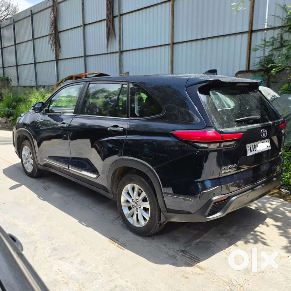 Toyota Innova Hycross 2.0 Vx Hybrid 7 Str, 2024, Petrol
