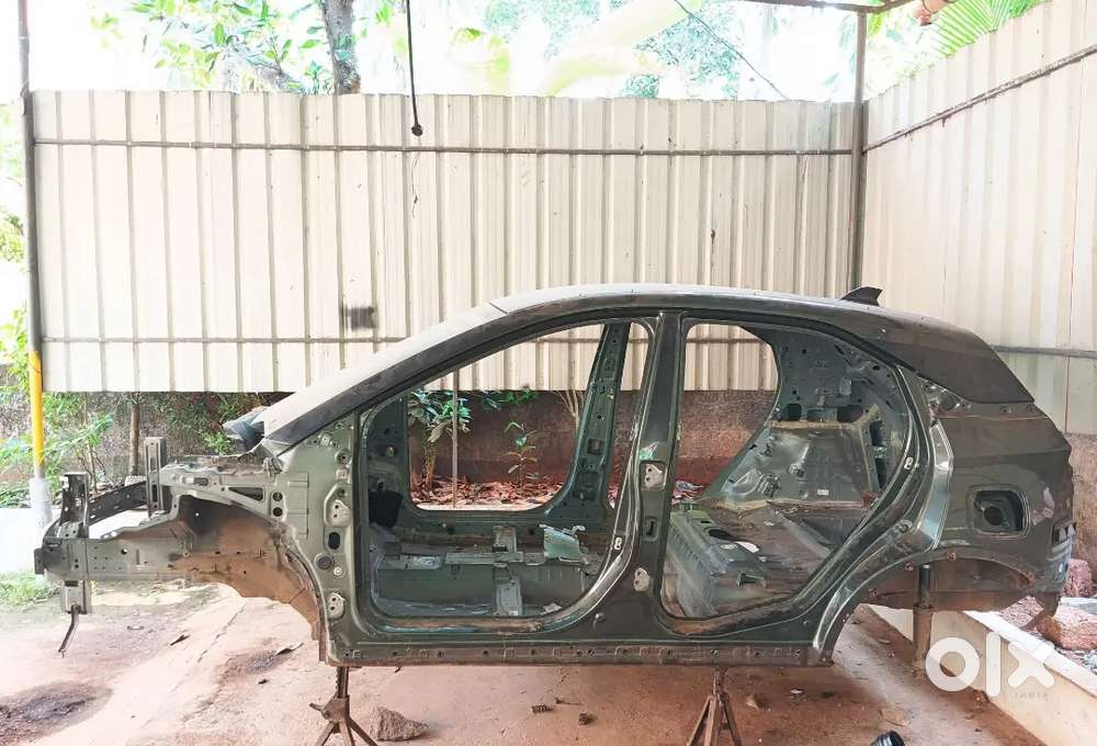 Tata Nexon 2021 Model  Body Shell For Sale