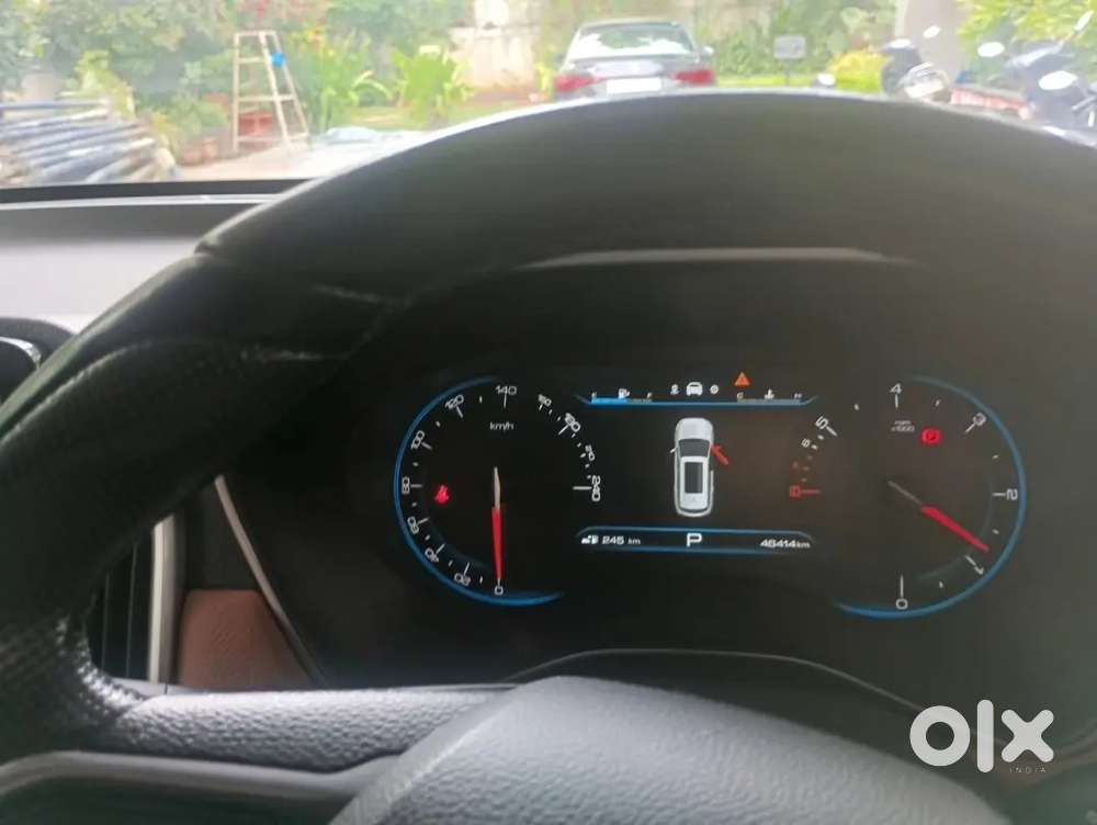 Mg Hector Plus 2022 Petrol 40000 Km Driven