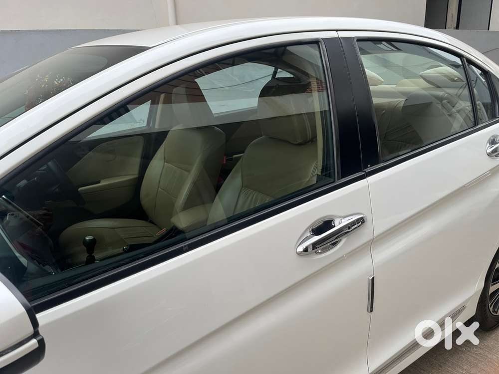 Honda City 1.5 V 2018 Petrol+cng