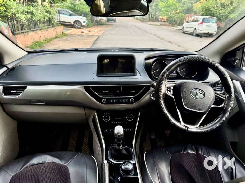 Tata Nexon 1.5 Revotorq Xza Plus (o), 2018, Petrol