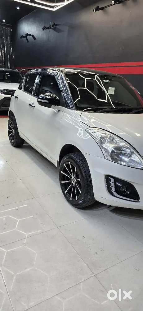 Maruti Suzuki Swift 2017 Petrol Well Maintained