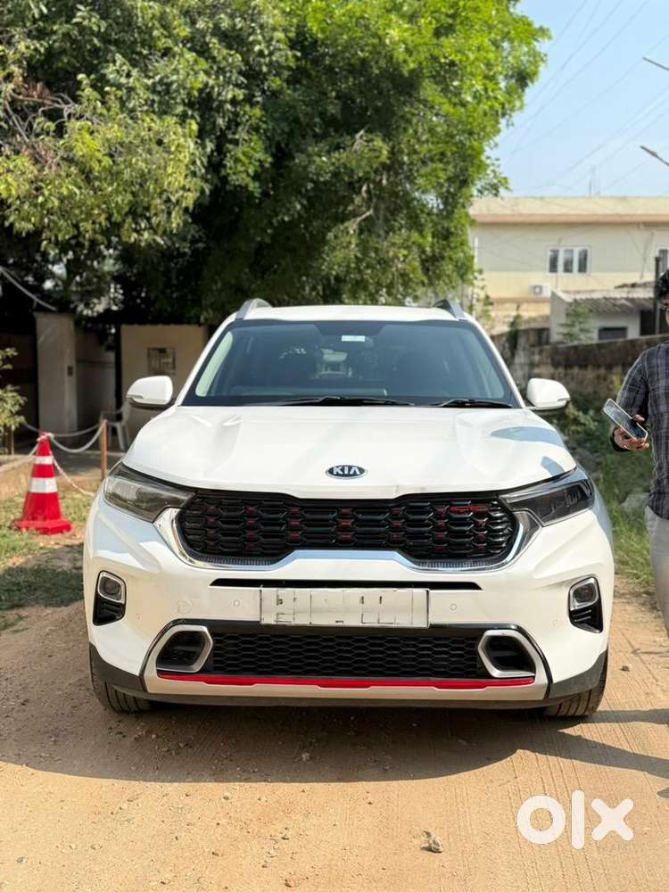 Kia Sonet Petrol Automatic 2020 Model