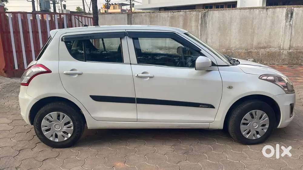 Maruti Suzuki Swift 2016