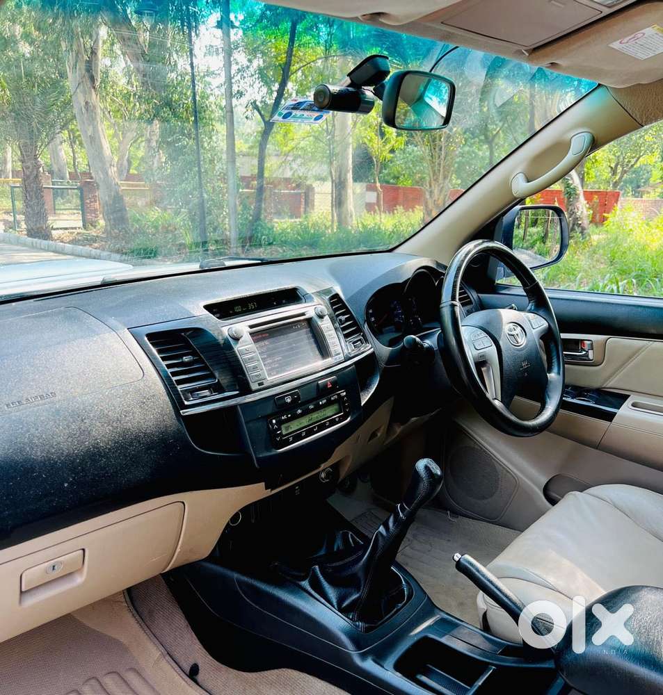 Toyota Fortuner 3.0 4x2 Mt, 2015, Diesel