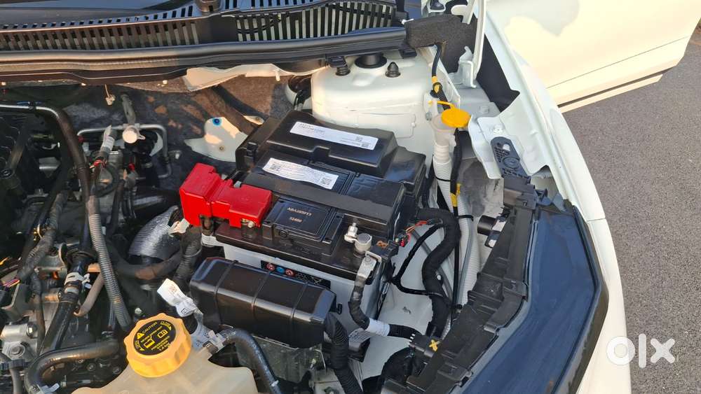 Tata Nexon Creative 1.2 Revotron Petrol 6 Mt, 2025, Petrol