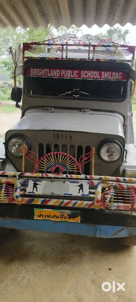 Commander Mahindra