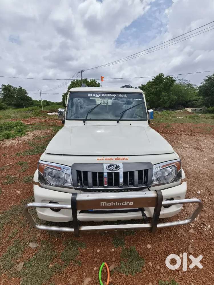 Mahindra Bolero Neo Plus 2017 Diesel Well Maintained
