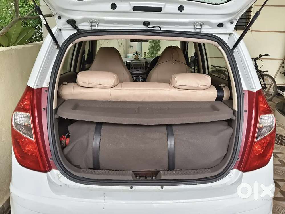 Hyundai I10 Sportz 2013 Petrol With Cng