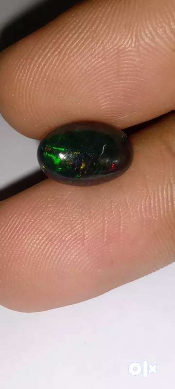 Pure black store opal