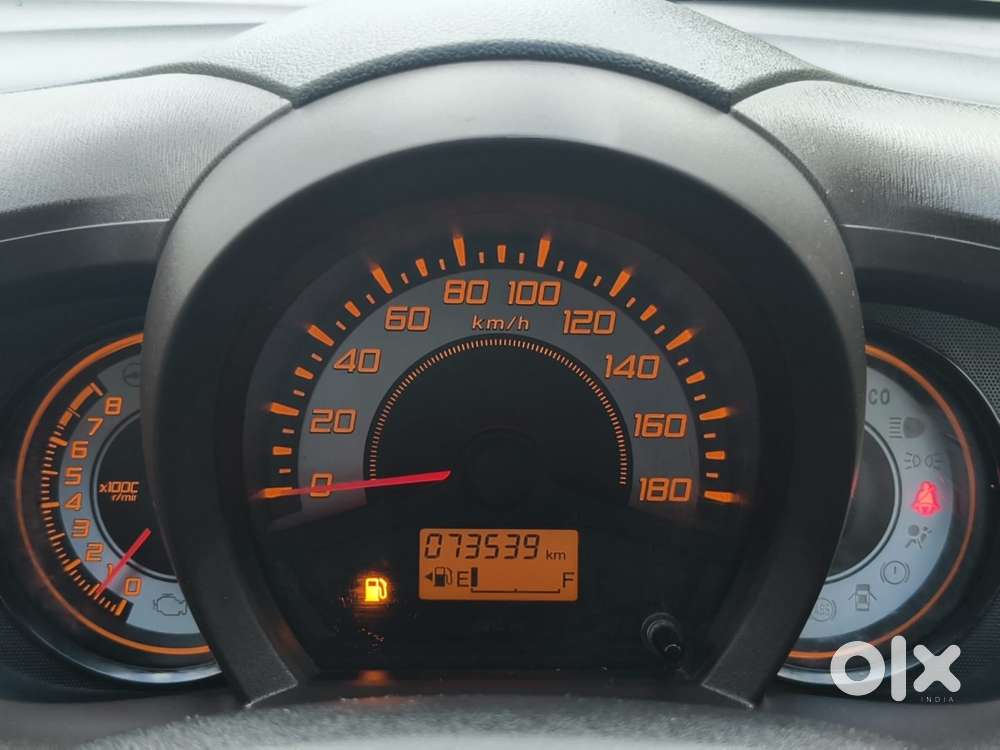Honda Brio V Mt, 2012, Petrol
