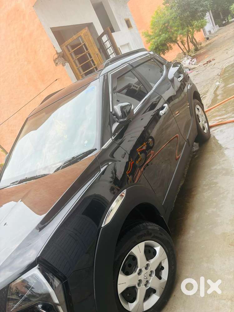 Mahindra Xuv 3xo Mx3, 2024, Petrol