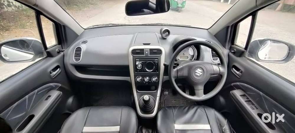 Maruti Suzuki Ritz Vxi, 2011, Petrol