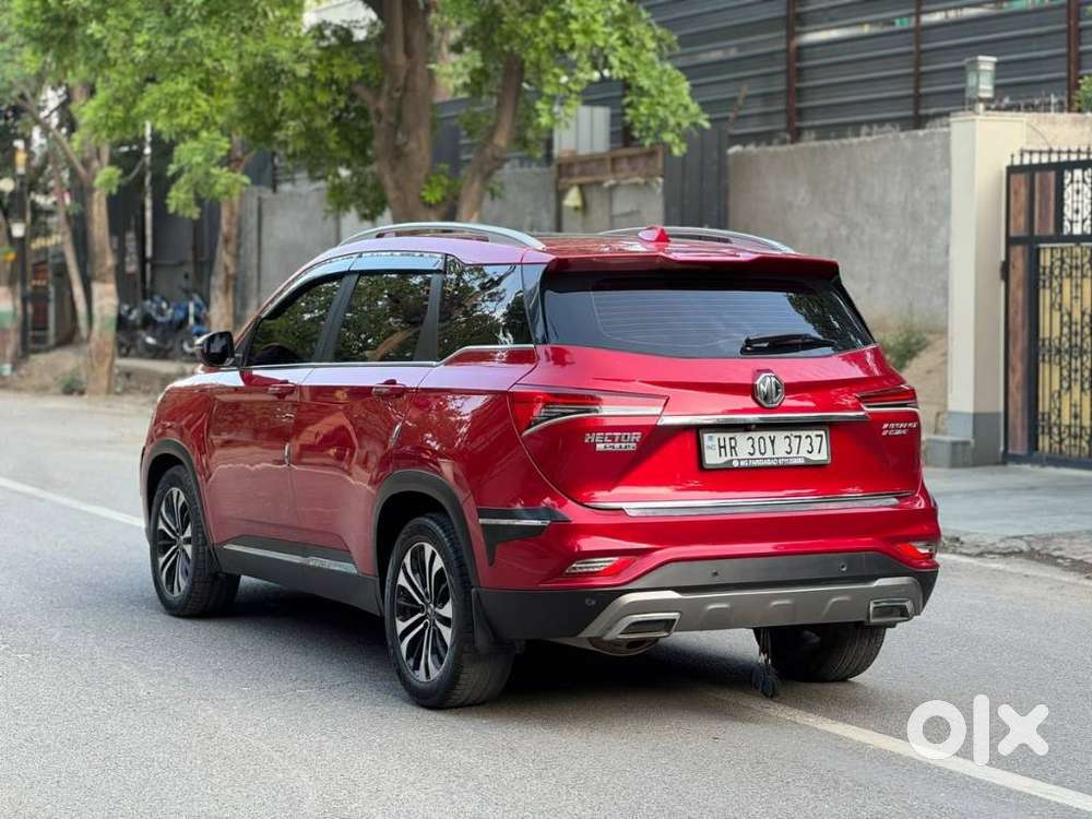 Mg Hector Plus 1.5 Sharp Turbo Cvt 6 Str, 2022, Petrol
