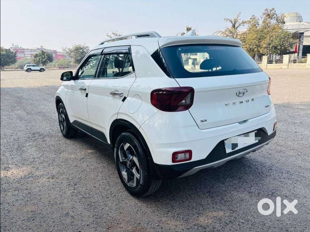 Hyundai Venue Sx Plus Turbo Dct, 2020, Petrol