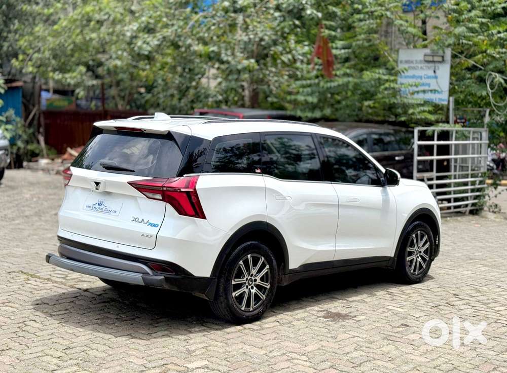 Mahindra Xuv700 2.2 Ax 7 Diesel At Str, 2022, Diesel