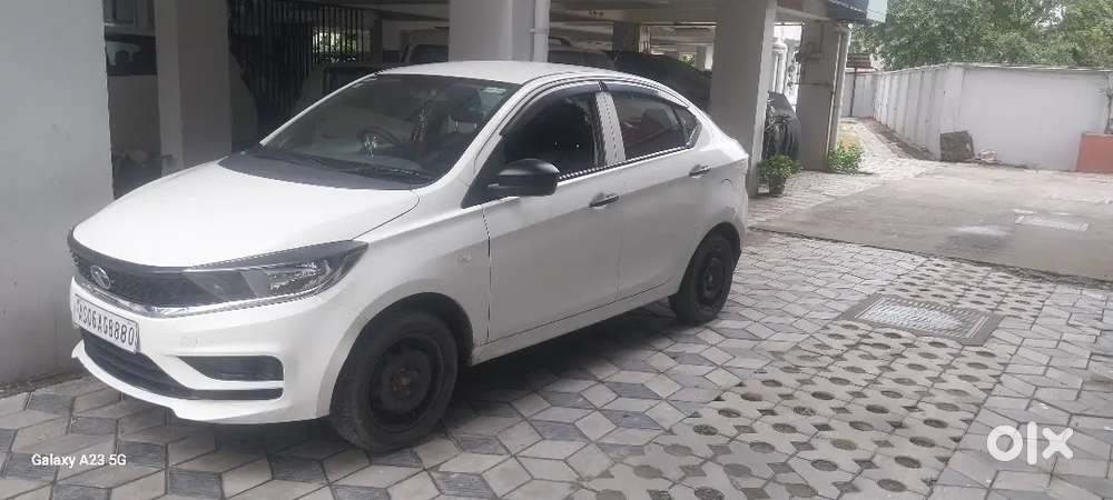 Tata Tigor 2022 Petrol Well Maintained