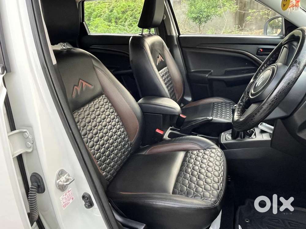 Maruti Suzuki Brezza 1.5 Lxi Smart Hybrid, 2023, Petrol