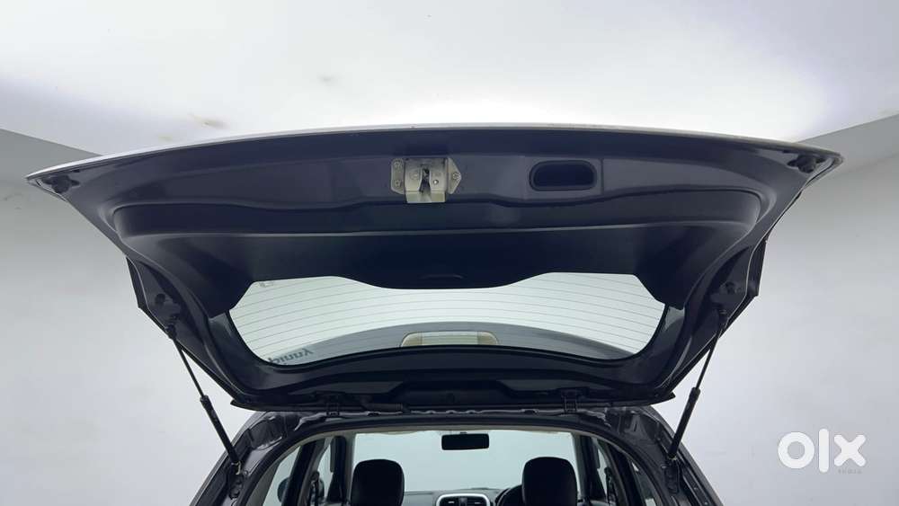 Maruti Suzuki Vitara Brezza 1.5 Vxi, 2021, Petrol