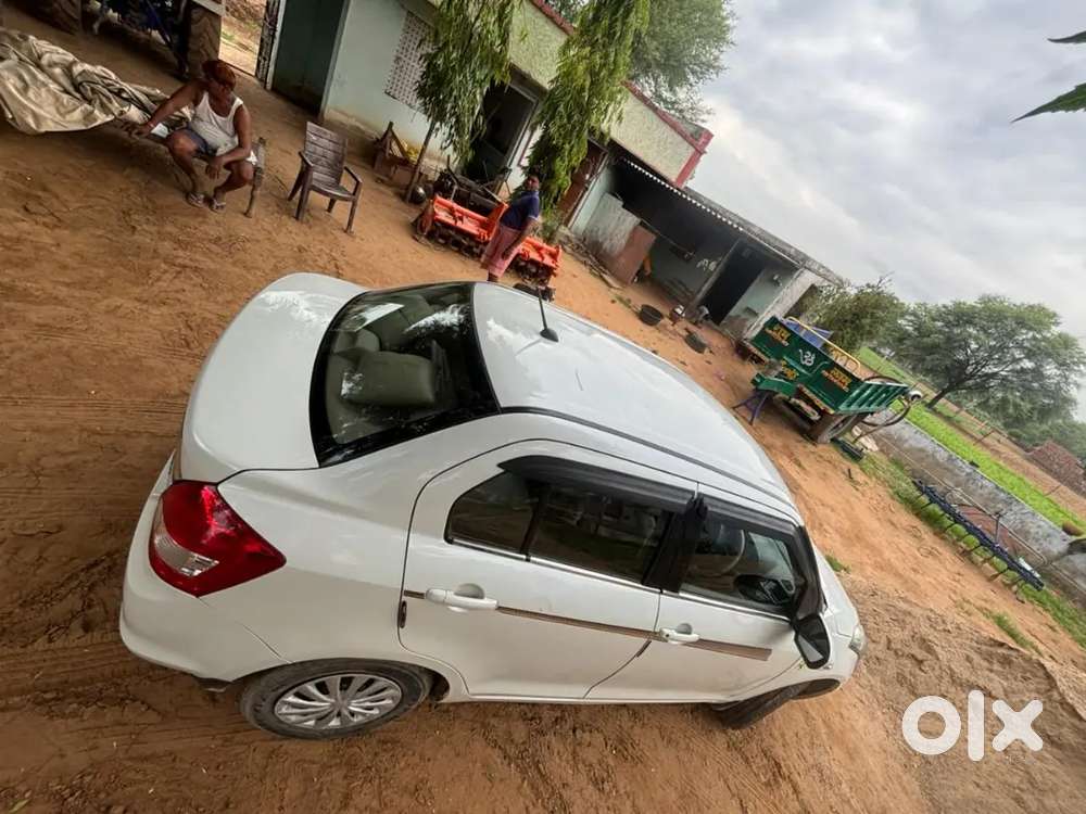 Maruti Suzuki Dzire 2017 Diesel 100400 Km Driven