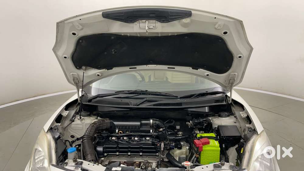 Maruti Suzuki Dzire 1.2 Zxi Amt, 2017, Petrol