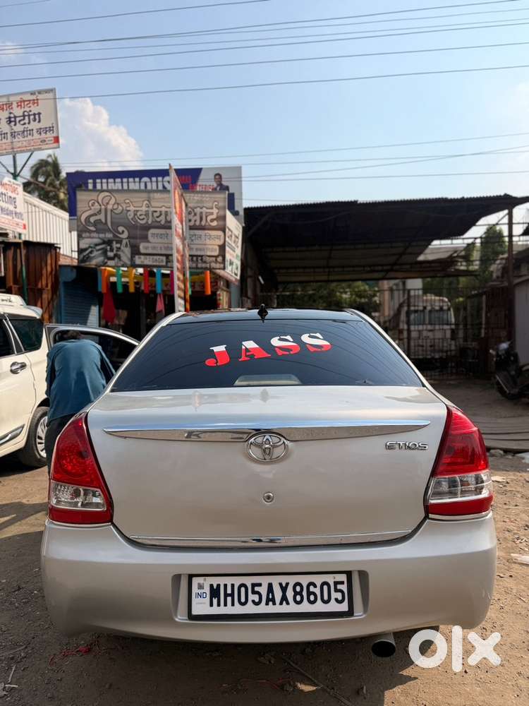 Toyota Etios Gd Exclusive 2012