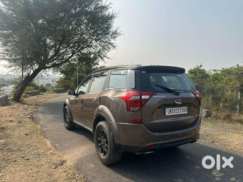 Mahindra Xuv500 2018 Diesel Well Maintained