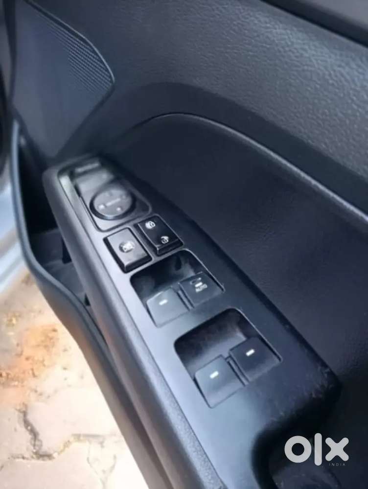 Hyundai Elantra 2018 Petrol Well Maintained