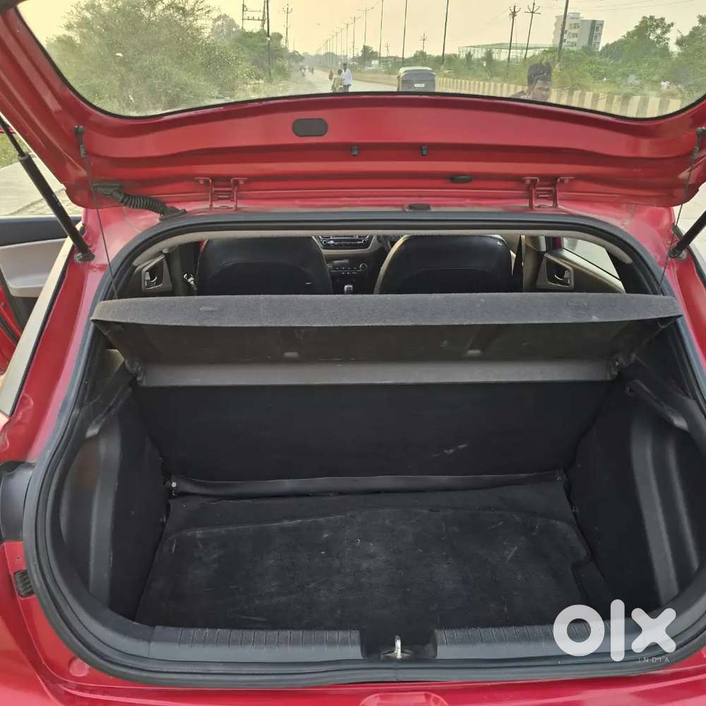 Hyundai I20 Sportz Petrol Manual 2015