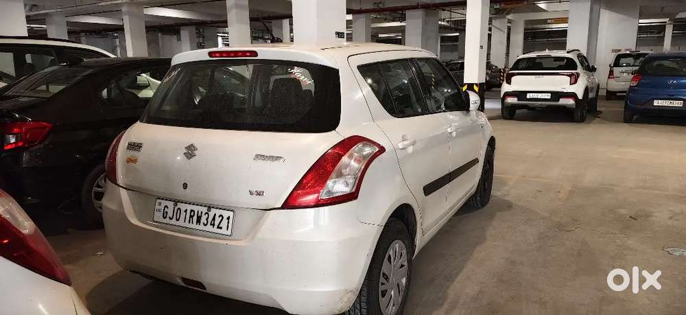 Maruti Suzuki Swift Vxi 2017