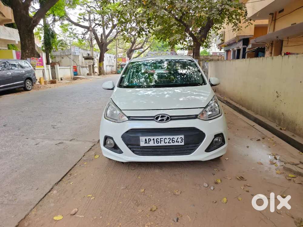 Hyundai Xcent 2018 Diesel 130810 Km Driven