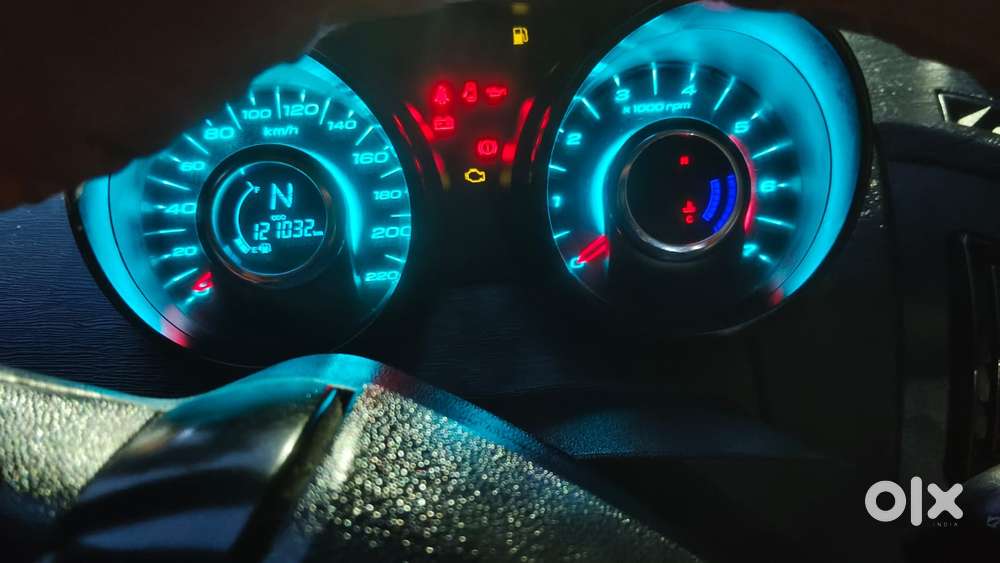 Mahindra Xuv500 W4, 2016, Diesel