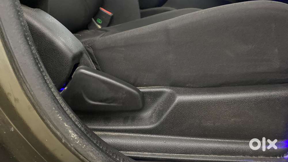 Renault Kwid 2019-ongoing 1.0 Rxt Amt (o), 2019, Petrol