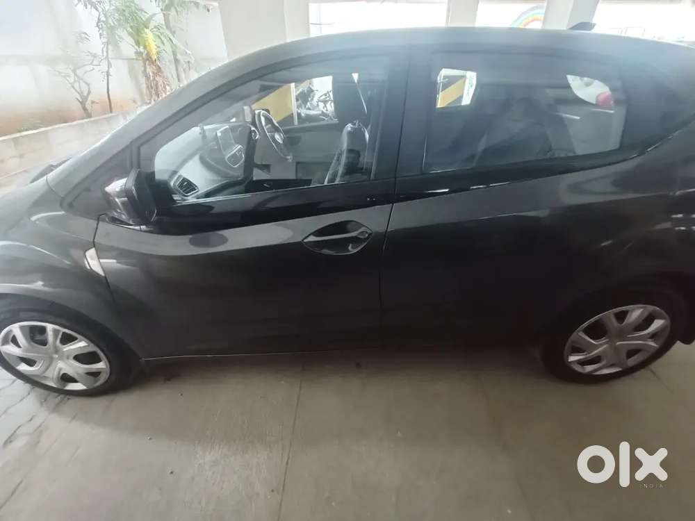 Tata Altroz Xm Plus 2023 Car