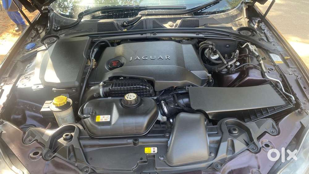 Jaguar Xf Diesel 2011 Year