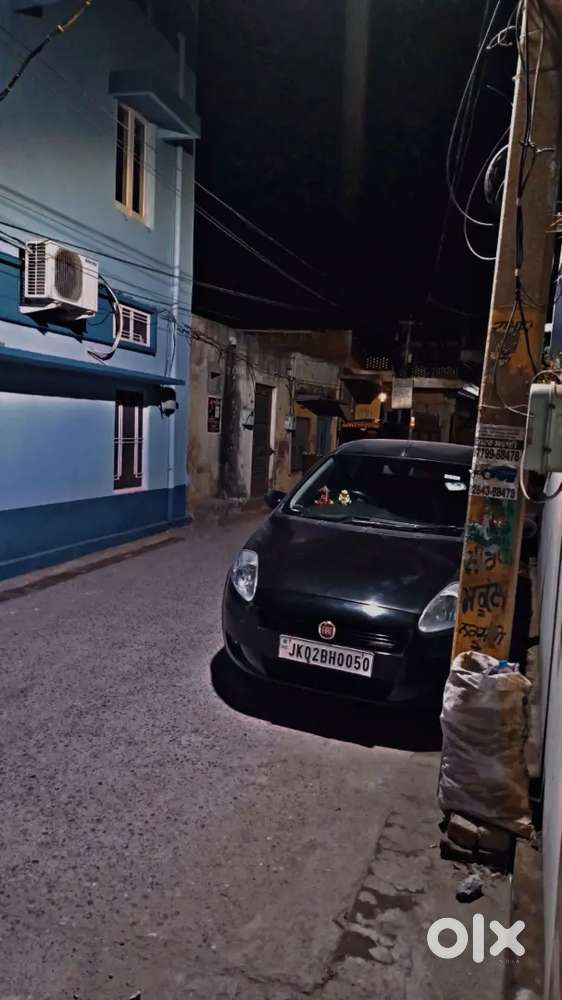 Fiat Punto 2014 Diesel 90000 Km Driven