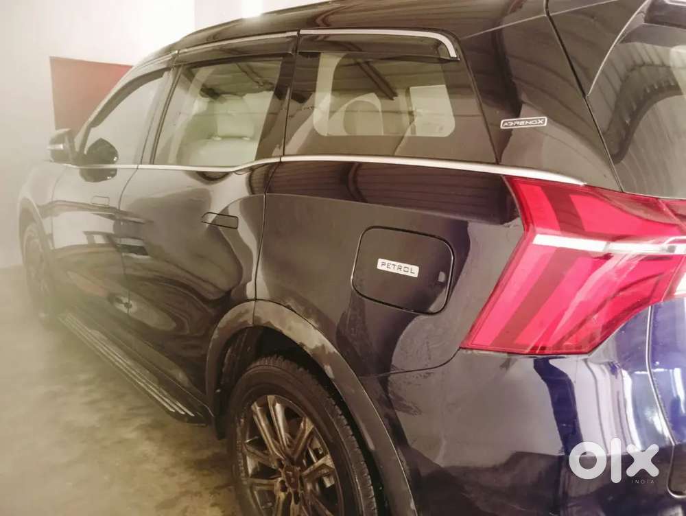 Mahindra Xuv700 2024 Petrol 12500 Km Driven