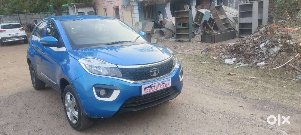 Tata Nexon 1.2 Revotron Xm (s), 2018, Diesel