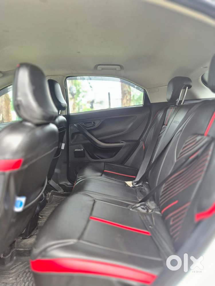Tata Nexon Smart 1.2 Revotron Petrol 5 Mt, 2024, Petrol