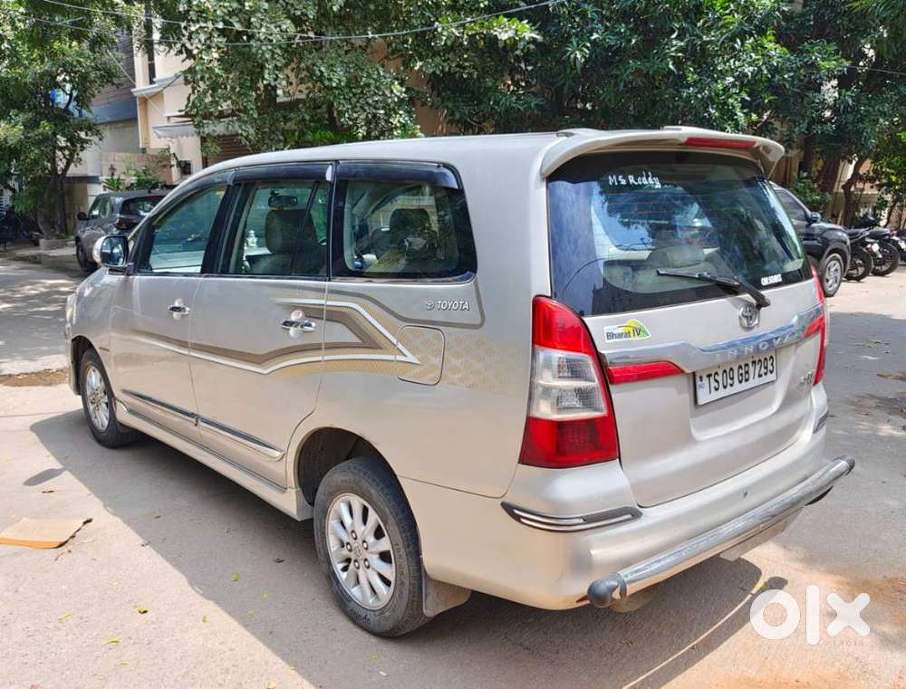 Toyota Innova 2.5 V 7 Str, 2013, Diesel