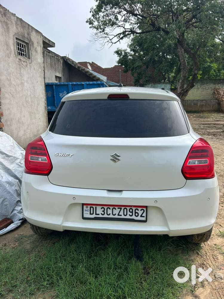 Maruti Suzuki Swift Petrol 2023