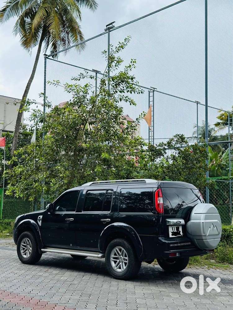Ford Endeavour Diesel 2010
