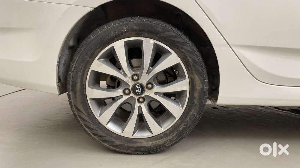Hyundai Verna Sx Crdi At, 2014, Diesel
