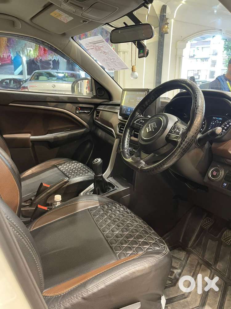 Maruti Suzuki Brezza 1.5 Zxi Smart Hybrid, 2023, Petrol